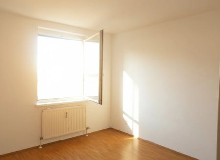 CITY PARK sonnige 2ZI mit Balkon und Allgemeingarten - Photo 3