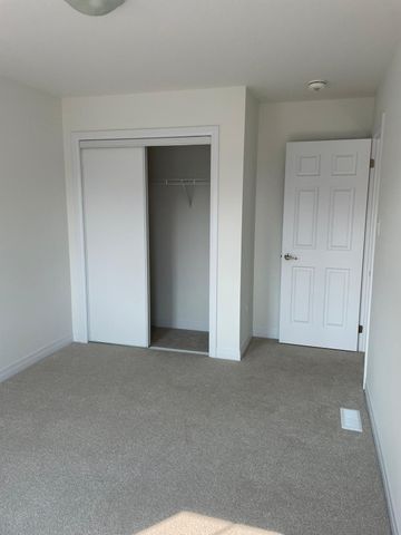 For Lease - 148 Port Crescent, Welland, Ontario - Photo 3