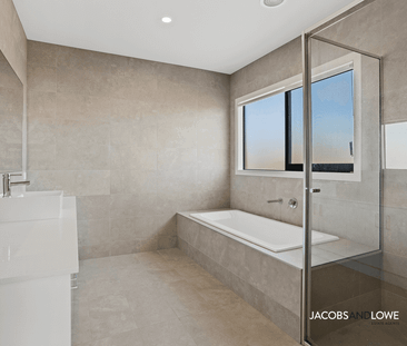 Modern Two-Storey Townhouse with Spacious Master Suite - Photo 4