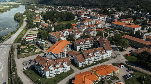 Emanuel Bagares gata 8 - Foto 1