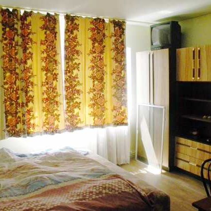 De inchiriat 2 camere, 50 mp, decomandat, zona Primariei Baciu - Photo 1