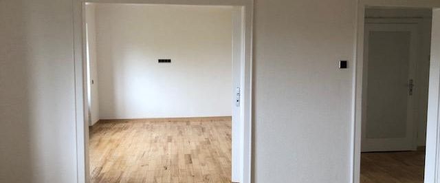 ruhige 3 ZKB-Mietwohnung auf dem Saarbrücker Rastpfuhl - Photo 1