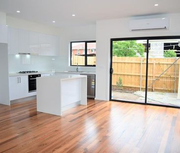 3/21 Law Street, Heidelberg Heights - Photo 1