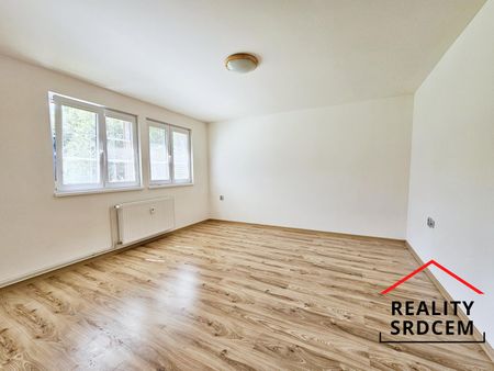 Pronájem bytu 2+kk 40 m², Čeladná - Photo 2