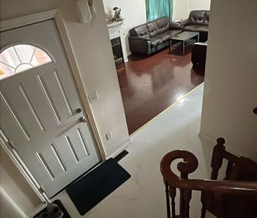 For Lease - 108 Sandyshores Drive, Brampton, Ontario - Photo 2