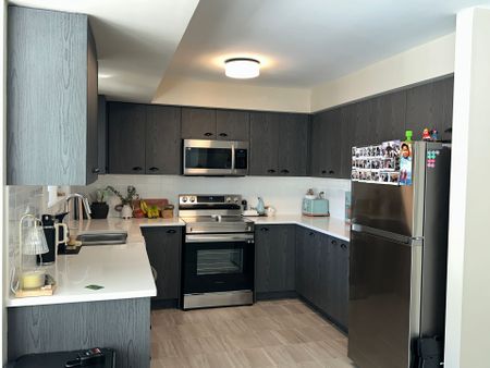 For Lease - 31 Appletree Lane, Barrie, Ontario - Photo 5