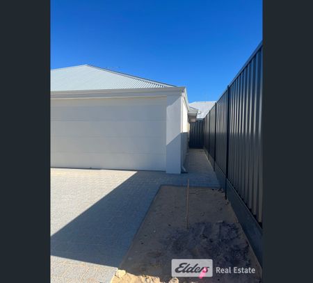 32A Tidal Drive, Port Kennedy, WA 6172 - Photo 5