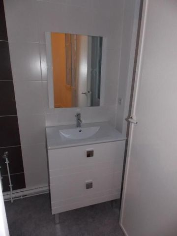 Location Appartement 2 pièces 40m² TOURS 37000 - Photo 3