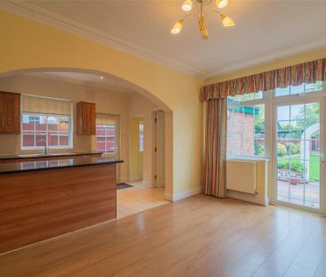 3 bedroom semi-detached house to rent - Photo 5