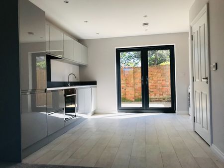 2 Bed End Terrace, Pell Street, RG1 - Photo 5