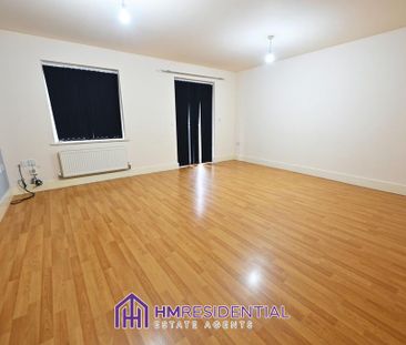 5 bedroom townhouse to rent - Photo 1