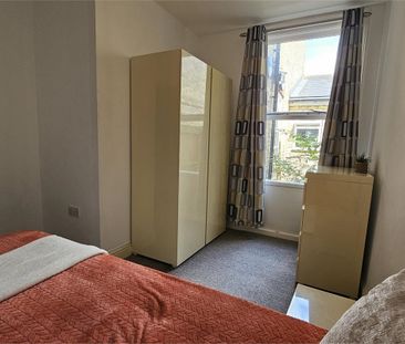Room 2, 57 Cherry Hinton Road, Cambridge - Photo 6