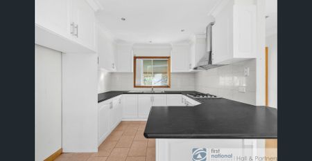 Comfort, Convenience & Contemporary Living - Photo 5