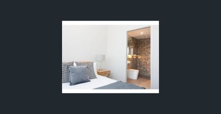 Fully Furnished, Executive Apartment With CBD Views - Photo 3