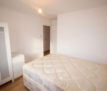 3 bedroom property to rent - Photo 6