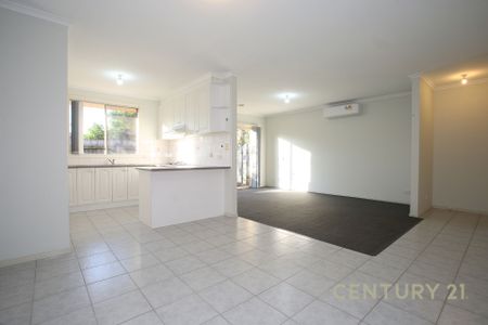 Neat 3 Bedroom Unit - Photo 4