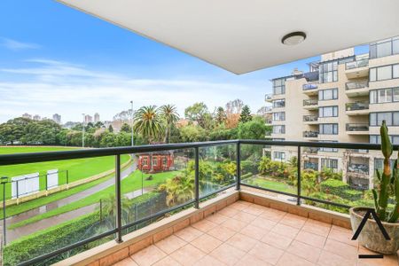 RESORT STYLE HARBOURSIDE LIVING! - Photo 2