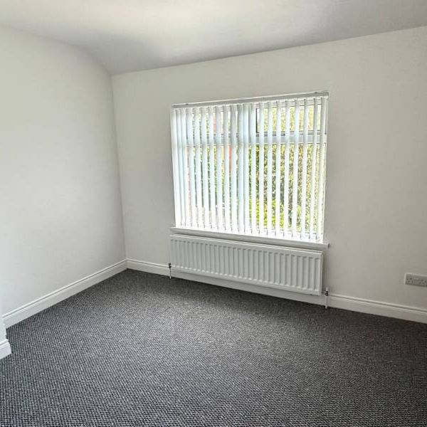 Partly furnished semi detached - Photo 1