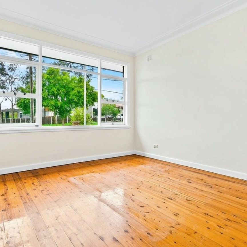 GREAT SIZE FAMILY HOME - Photo 1