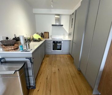 1 bedroom flat to rent - Photo 6