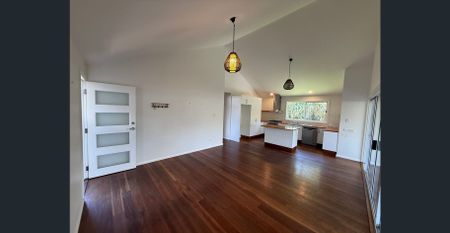 Quiet Street Walking Distance To The Beach - Photo 2