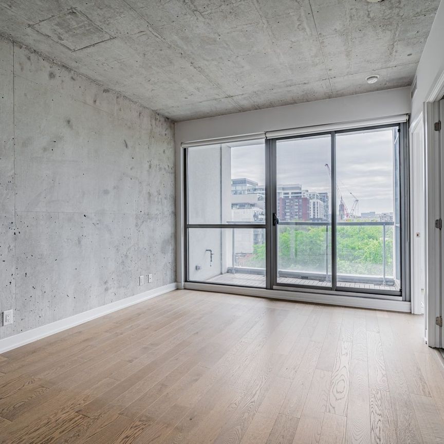 For Lease - 39 Brant Street Unit# 726, Toronto, Ontario - Photo 1