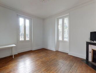 Location Appartement 1 pièces 20 m2 à Brive-la-Gaillarde - Photo 2
