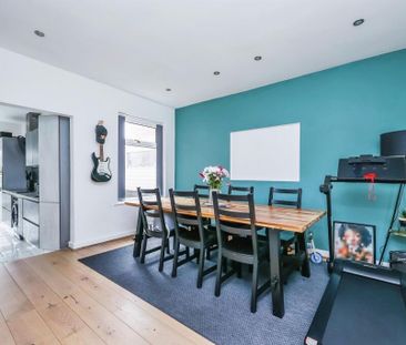 Richmond Avenue, ILKESTON - Photo 4