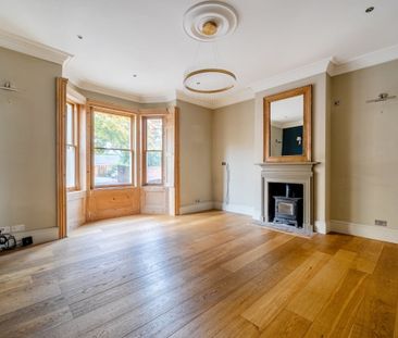 5 bedroom semi-detached house to rent - Photo 3