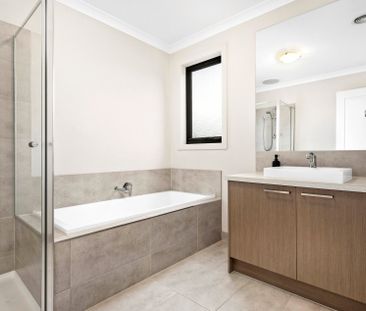 50A Lyons Road, Croydon North - Photo 2