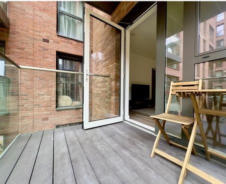 Studio Flat, St Pier Court, E13 - Photo 3