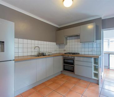 2 bedroom terraced house to rent - Photo 6