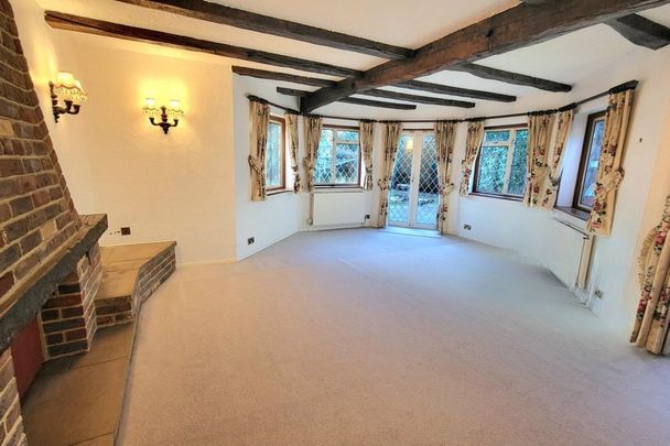 Private Road - Photo 1