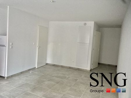 T3 AVEC BALCON ET LOGGIA - Photo 5