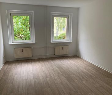 Frisch renovierte 3-Raum-Wohnung zu vermieten! - Foto 1