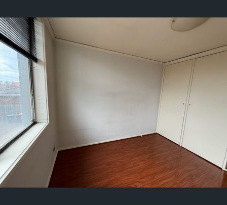 9/76 Heller Street, Brunswick West, Vic 3055 - Photo 1