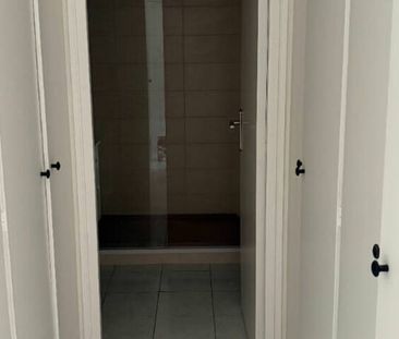 *Location 2 pièces rénové centre ville + parking - Photo 6