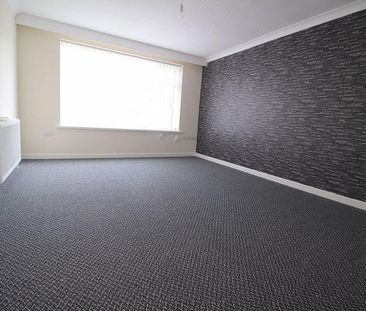 2 bedroom property to rent - Photo 4
