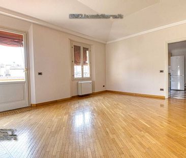 Appartamento via Luigi Carlo Farini, Centro Storico, Bologna - Photo 2