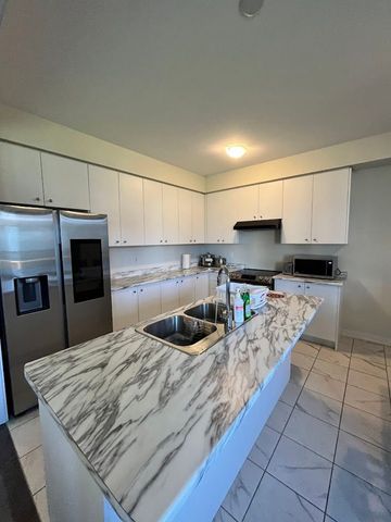 For Lease - 33 Wintergreen Crescent, Haldimand, Ontario - Photo 4