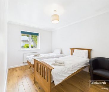 5 bedroom detached house to rent - Photo 5