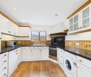 2 bedroom bungalow to rent - Photo 2