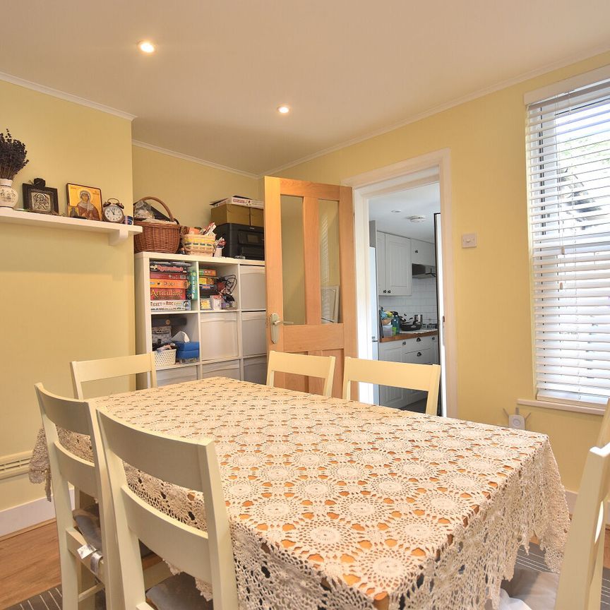 2 bedroom semi detached house to rent, - Photo 1