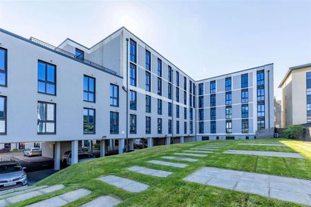 1 bedroom in a flat share to rent - Photo 4