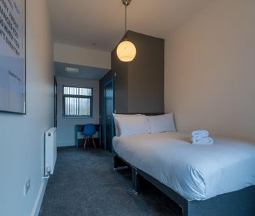 1 bedroom in a house share to rent - Photo 5