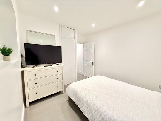 2 bedroom bungalow to rent - Photo 1