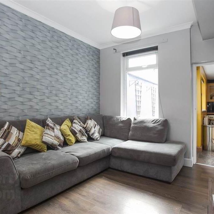 (NOT HMO Registered), 356 Donegall Road, Belfast, BT12 6FY - Photo 1