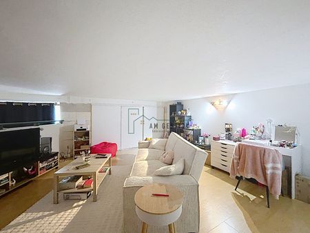 Location Appartement 3 pièces 41m² - Photo 2
