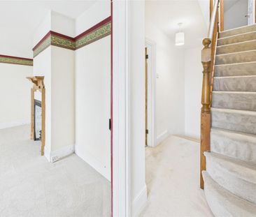4 bedroom semi-detached house to rent - Photo 1