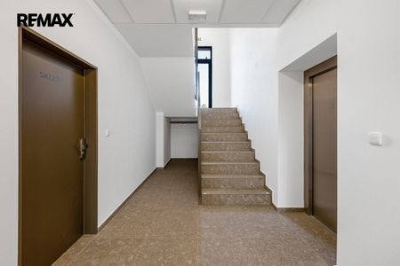 Pronájem bytu 3+kk 53 m² - Photo 2